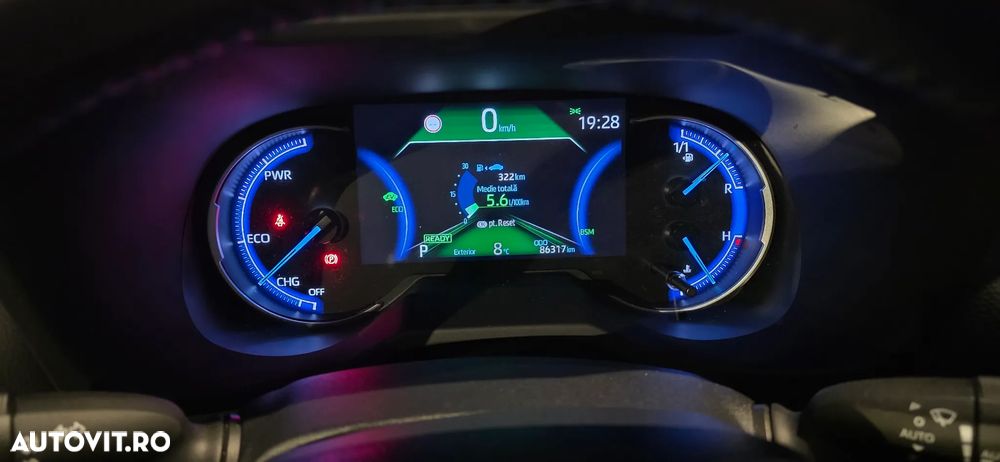 Toyota RAV4 2.5 Hybrid VVT-iE 4x4 Luxury - 5