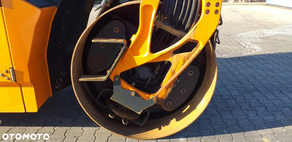 Bomag Walec wibracyjny BOMAG BW 174 AP - 20