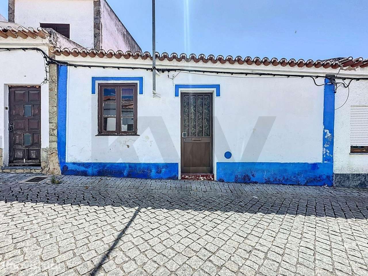 Oportunidade em Cuba: moradia T5, com garagem e logradouro, para remod - Grande imagem: 3/50