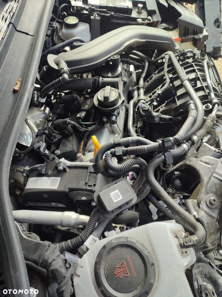 Cupra Leon Sportstourer 1.5 eTSI DSG Tribe Edition - 16