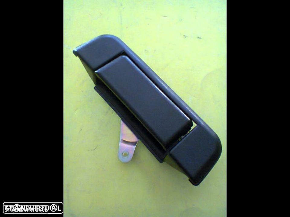 puxador tampa da mala toyota hilux 2005 -2012 (NOVO) - 1