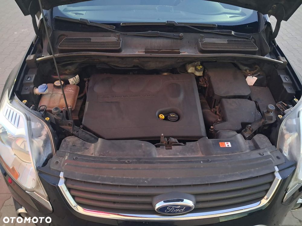 Ford Kuga 2.0 TDCi Titanium - 4