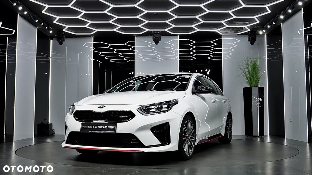 Kia ProCeed 1.6 T-GDI GT DCT - 2