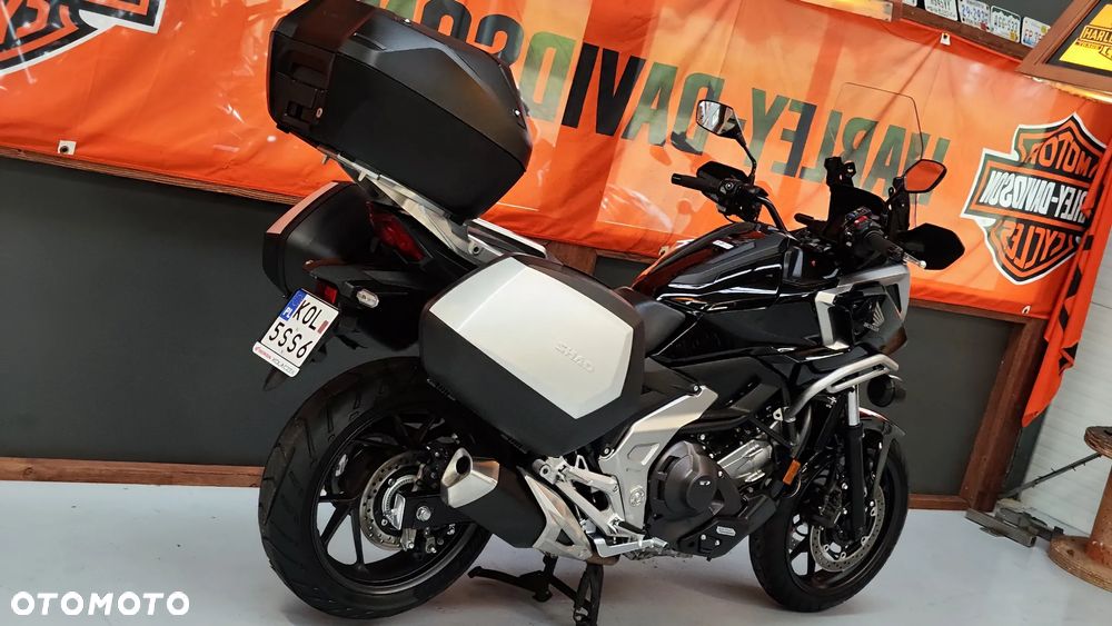 Honda NC - 9