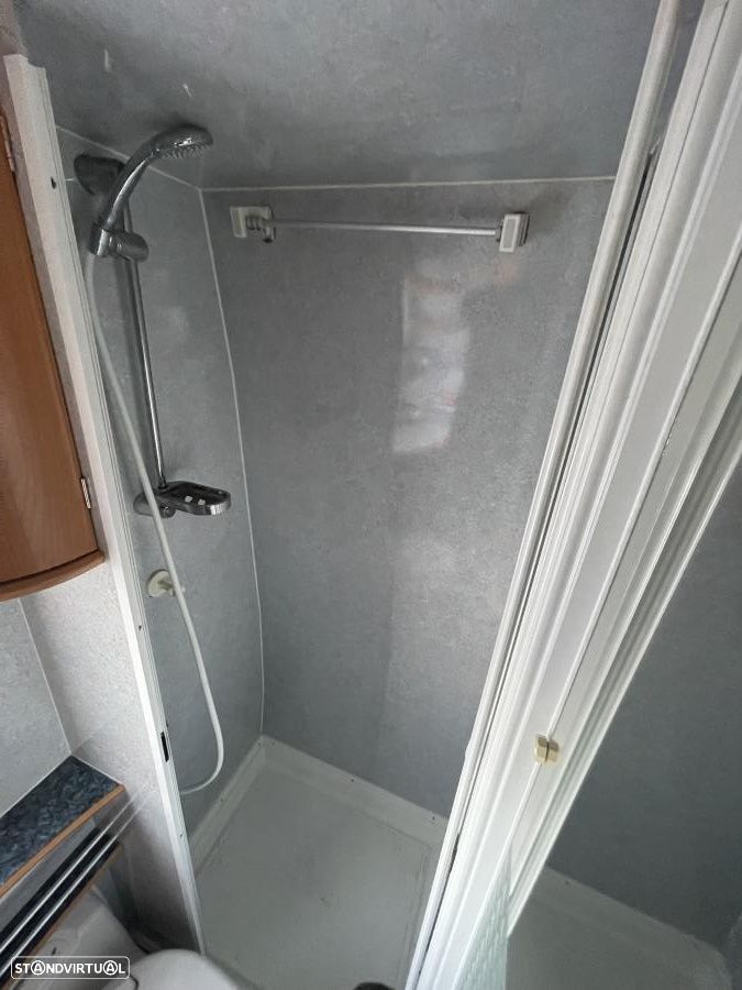 Fleurette Le Grebe Chassis Alko cama francesa - 35