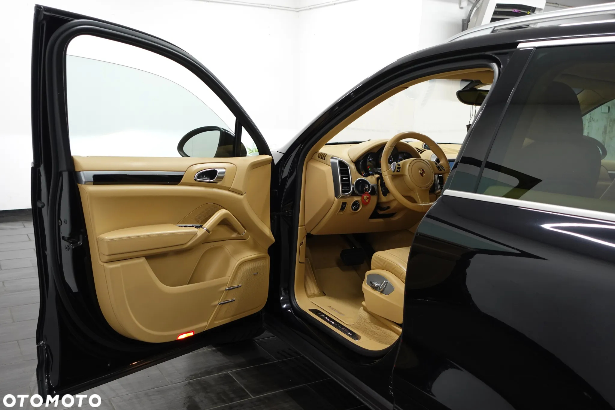 Porsche Cayenne Diesel Platinum Edition - 19