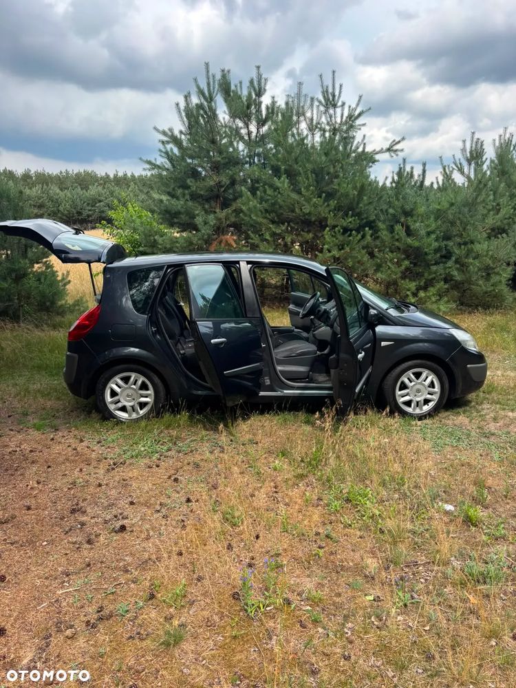 Renault Scenic 1.6 16V Expression - 10