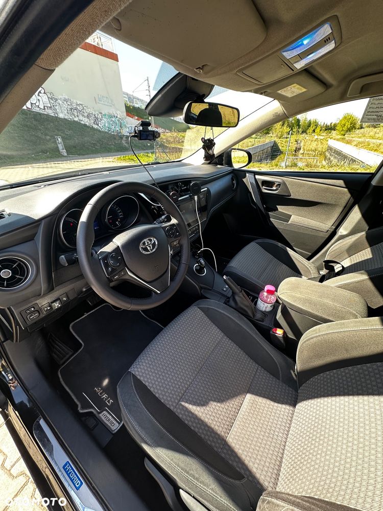 Toyota Auris - 13