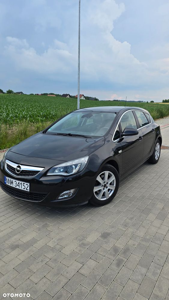 Opel Astra 1.4 Turbo Innovation - 1