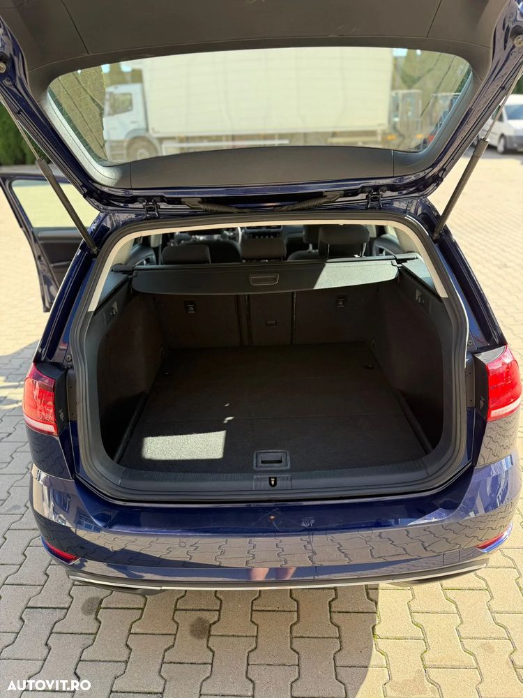 Volkswagen Golf 1.6 TDI Comfortline - 20