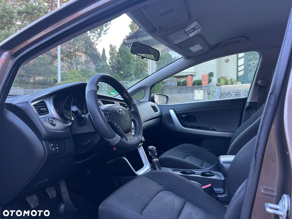 Kia Ceed 1.6 GDI Spirit - 29