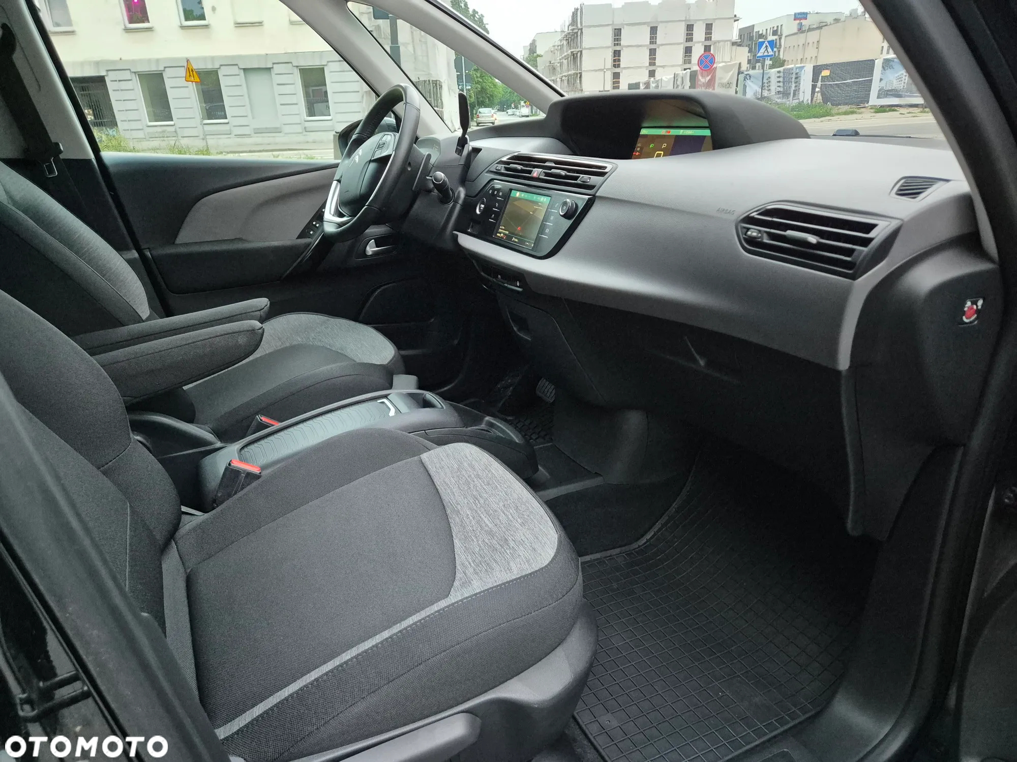 Citroën C4 SpaceTourer Grand BlueHDi 130 Stop&Start EAT8 SHINE - 32