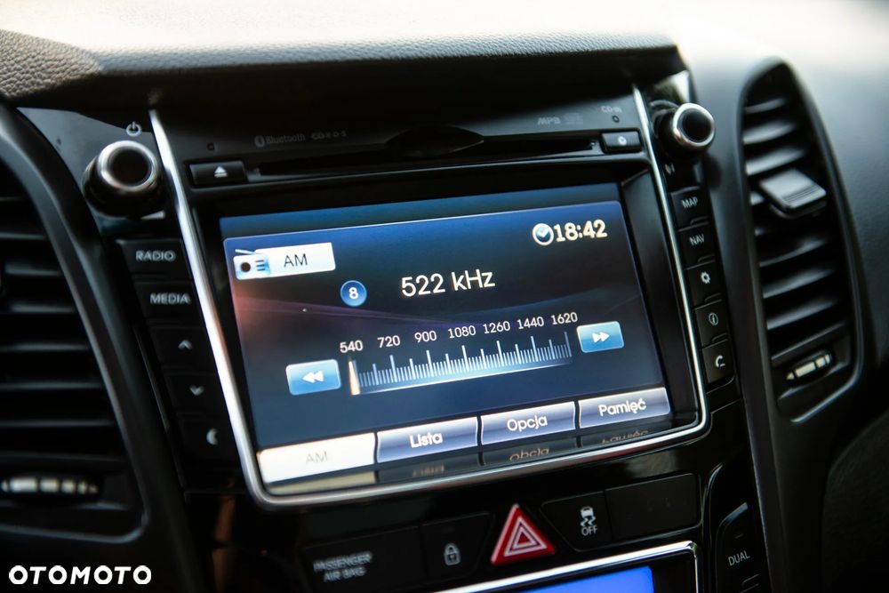 Hyundai i30 1.6 GDI Turbo Luxury - 22