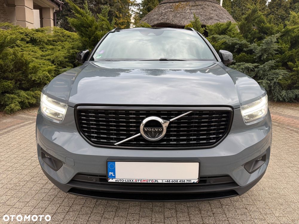 Volvo XC 40 B4 B DKG Ultra Dark - 19