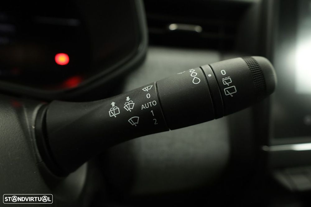 Renault Clio 1.0 TCe Evolution Bi-Fuel - 17