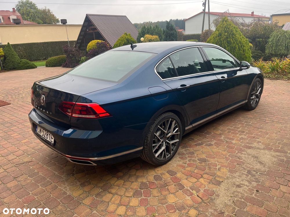 Volkswagen Passat - 5