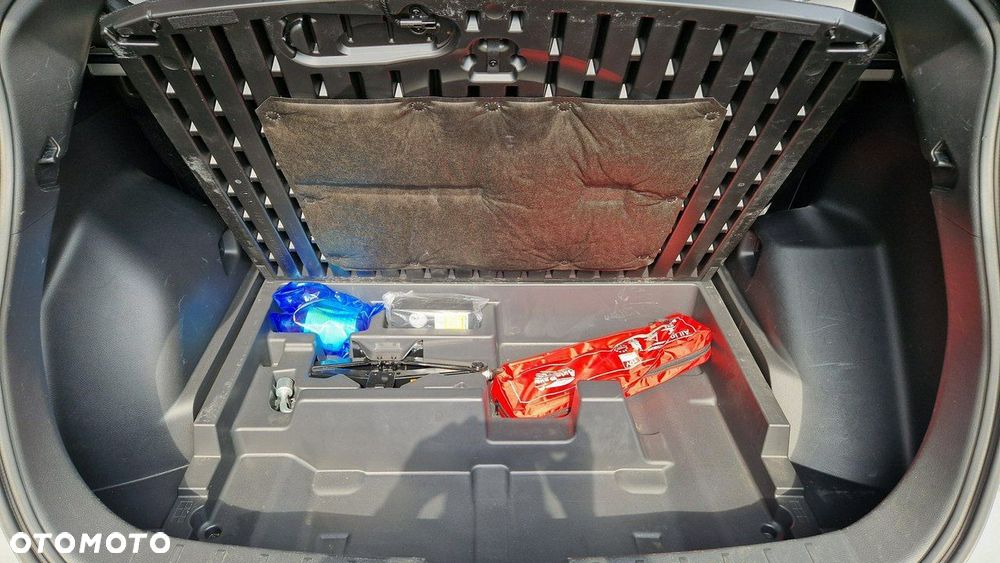 Mitsubishi Eclipse Cross - 12