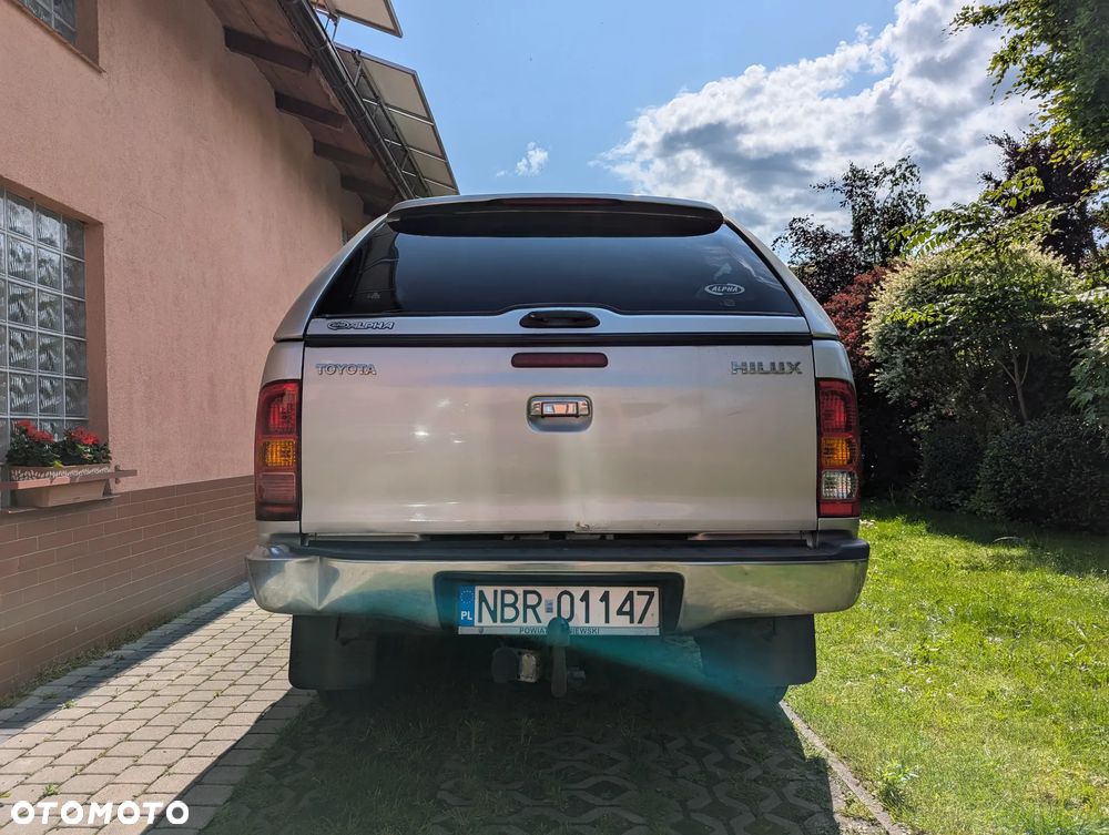 Toyota Hilux 2.5 D-4D SR5 - 6