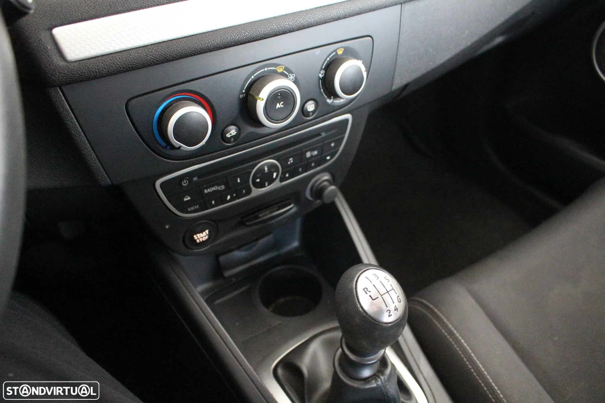 Renault Mégane 1.5 dCi Dynamique CO2 Champion - 15