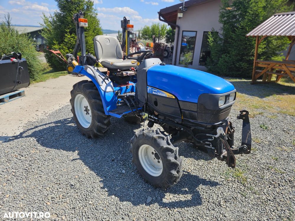New Holland TC 24 4x4 - 6