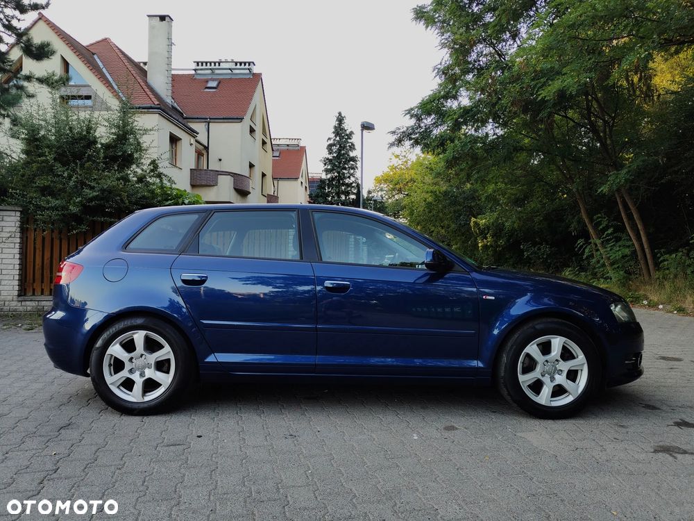 Audi A3 Sportback 2.0 TDI DPF S line Sportpaket - 5