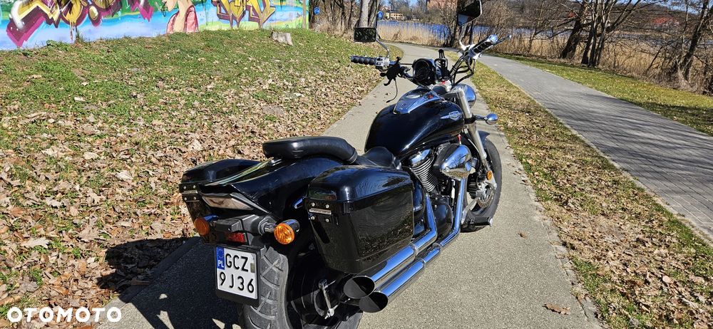 Suzuki Boulevard - 2