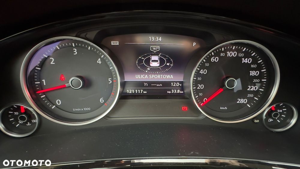 Volkswagen Touareg - 34