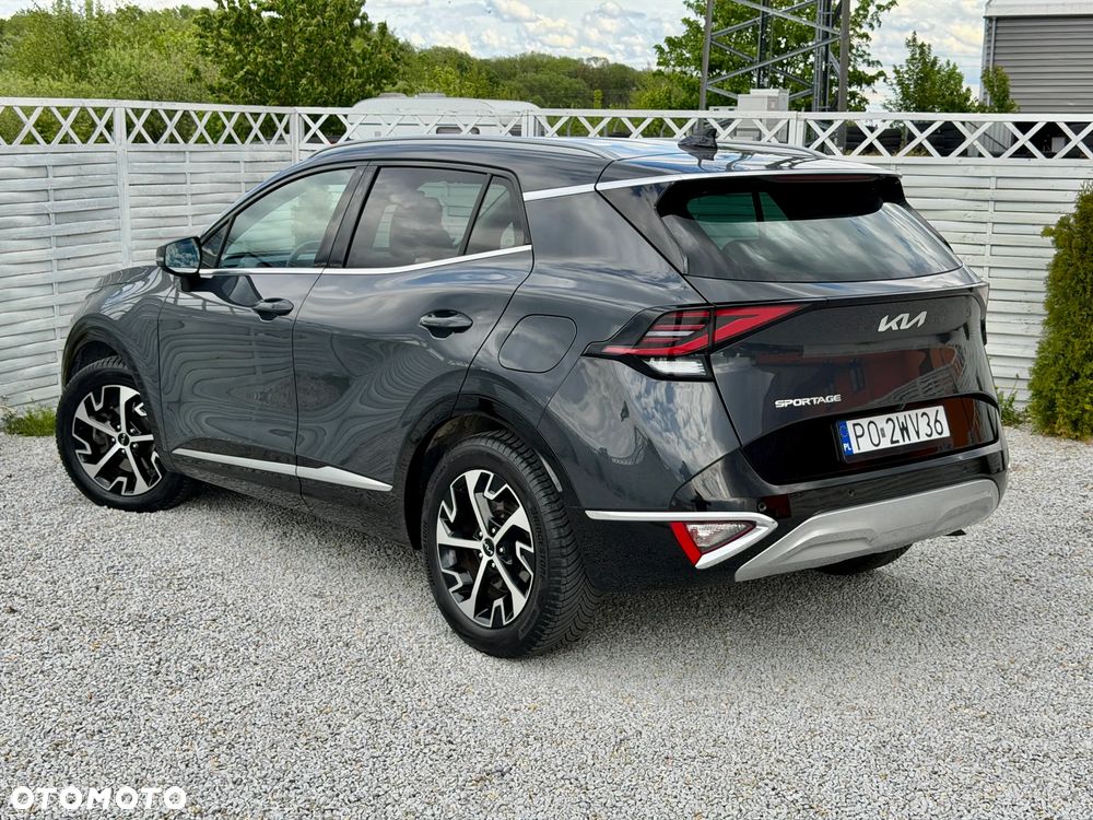 Kia Sportage 1.6 T-GDI HEV Business Line 4WD - 2