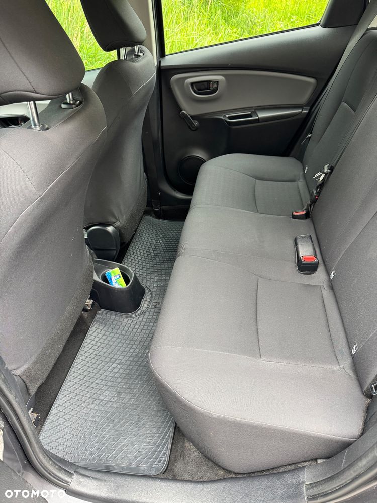 Toyota Yaris 1.0 Active - 8