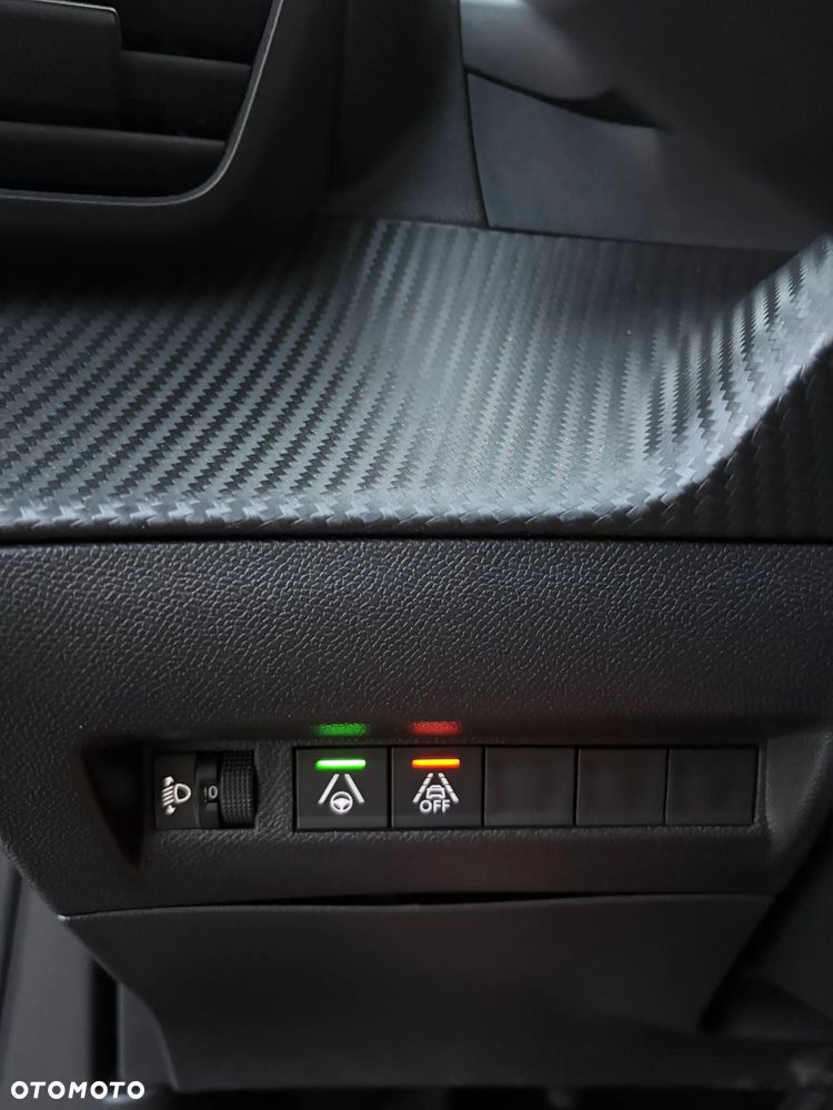 Peugeot 2008 1.5 BlueHDi Allure Pack S&S EAT8 - 14