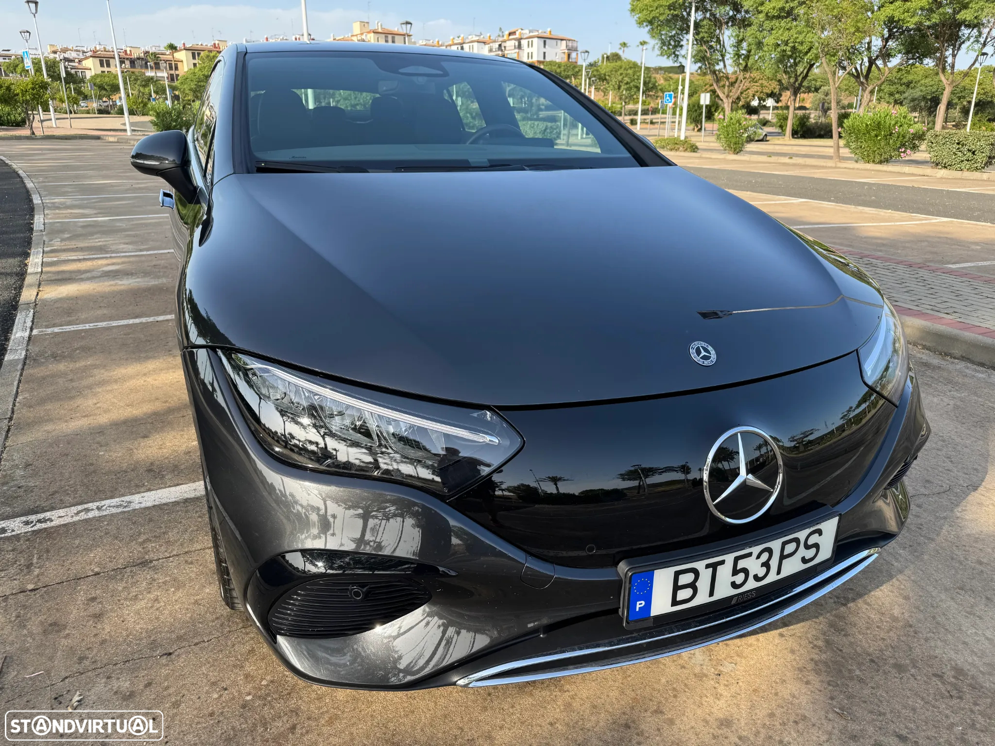 Mercedes-Benz EQE 300 Edition Electric Art - 2