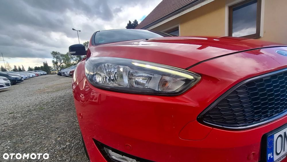 Ford Focus 1.5 EcoBoost STart-Stopp-System ST-LINE - 38