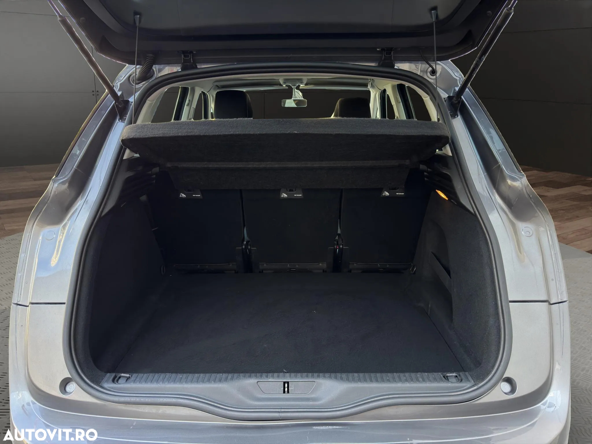 Citroën C4 Space Tourer - 16