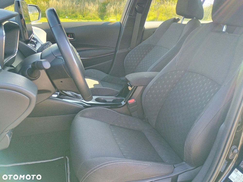 Toyota Corolla 1.8 Hybrid Comfort - 16