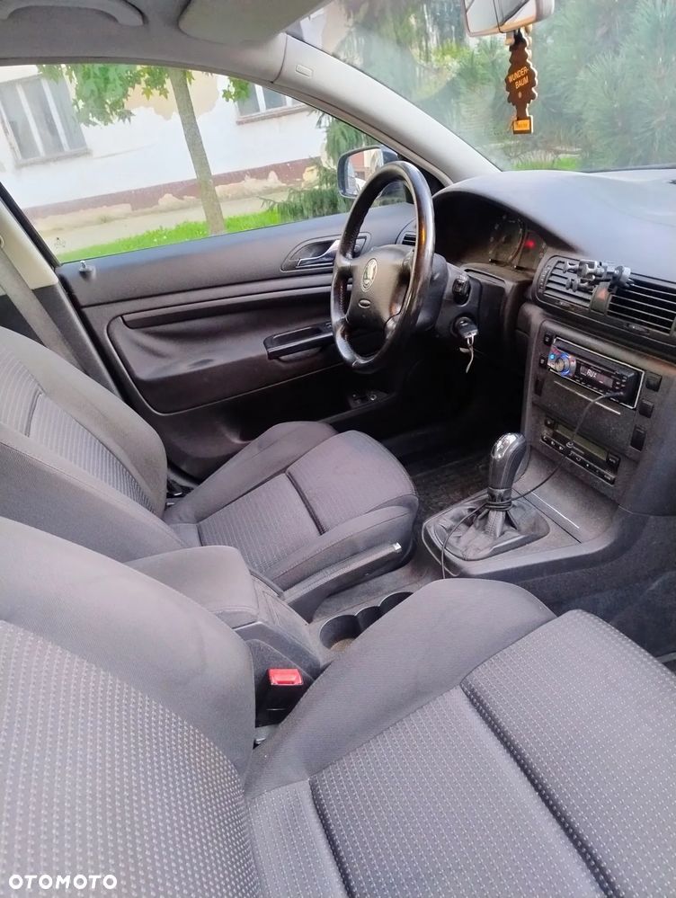 Skoda Superb - 8