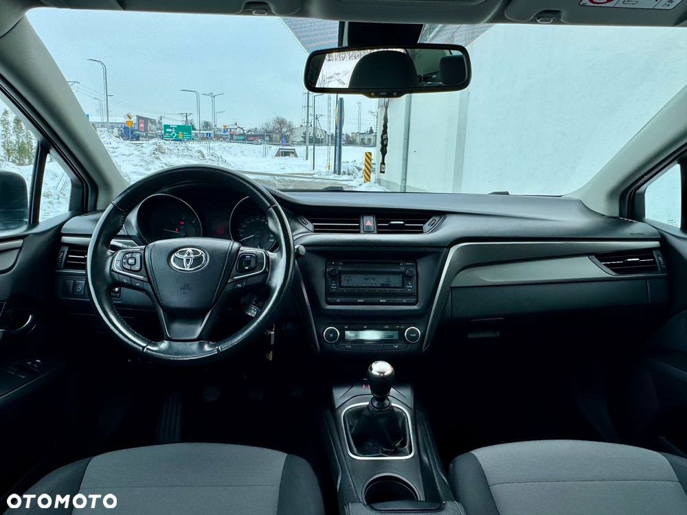 Toyota Avensis 1.6 D-4D Prestige - 7