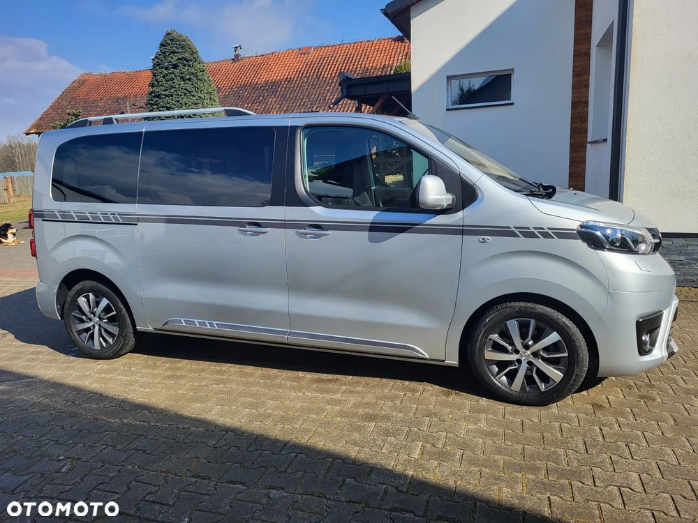 Toyota ProAce Kombi D-4D Medium 2,8t - 5