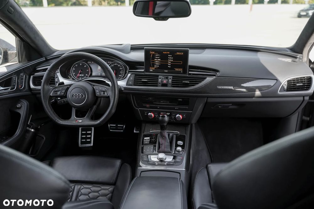 Audi RS6 Standard - 31
