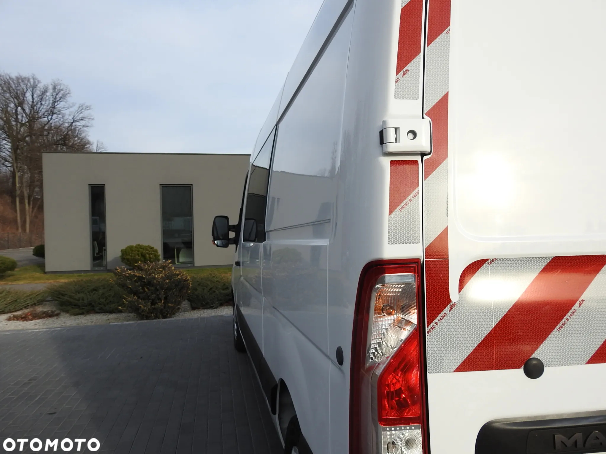 Renault MASTER FURGON BRYGADÓWKA 7 MIEJSC TEMPOMAT KLIMATYZACJA LEDY 135KM [ 863605 ] - 17