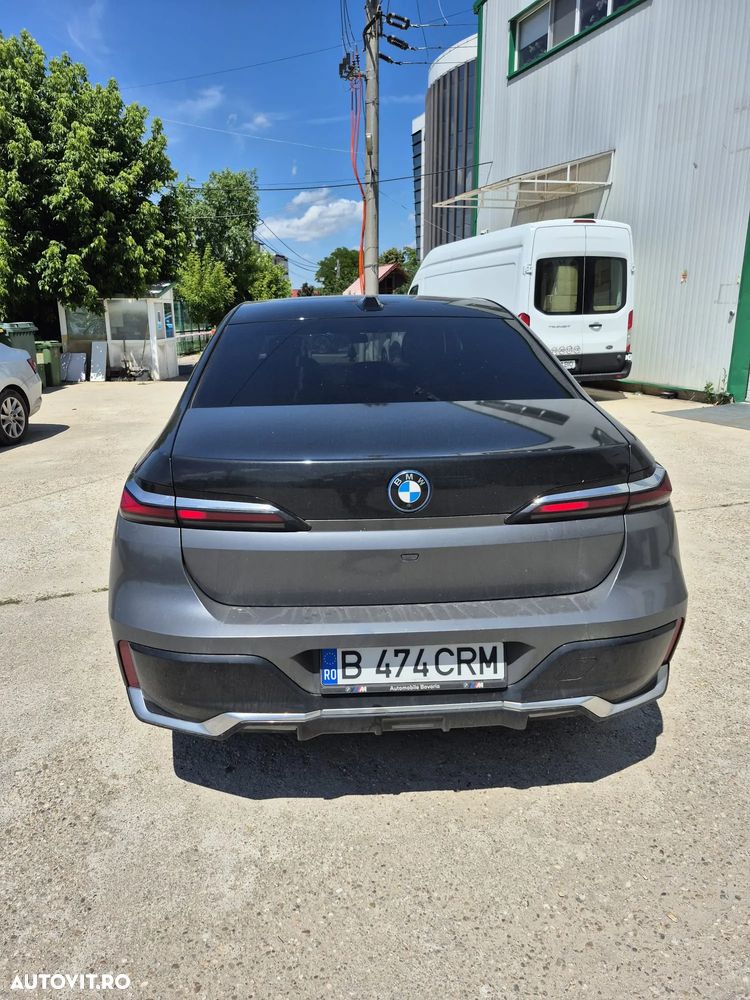 BMW Seria 7 750e xDrive AT PHEV - 4