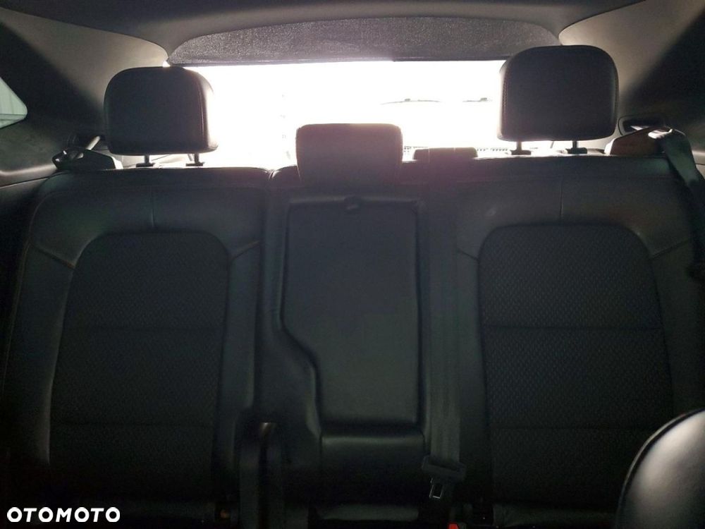 Ford Escape - 10