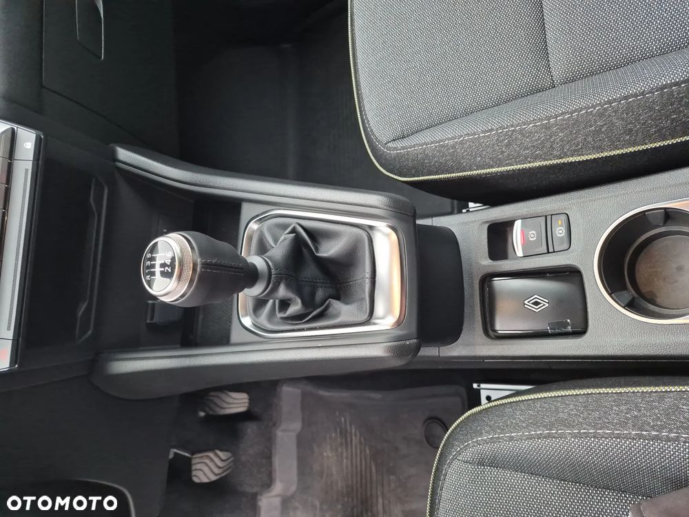 Renault Captur 1.0 TCe Techno - 20