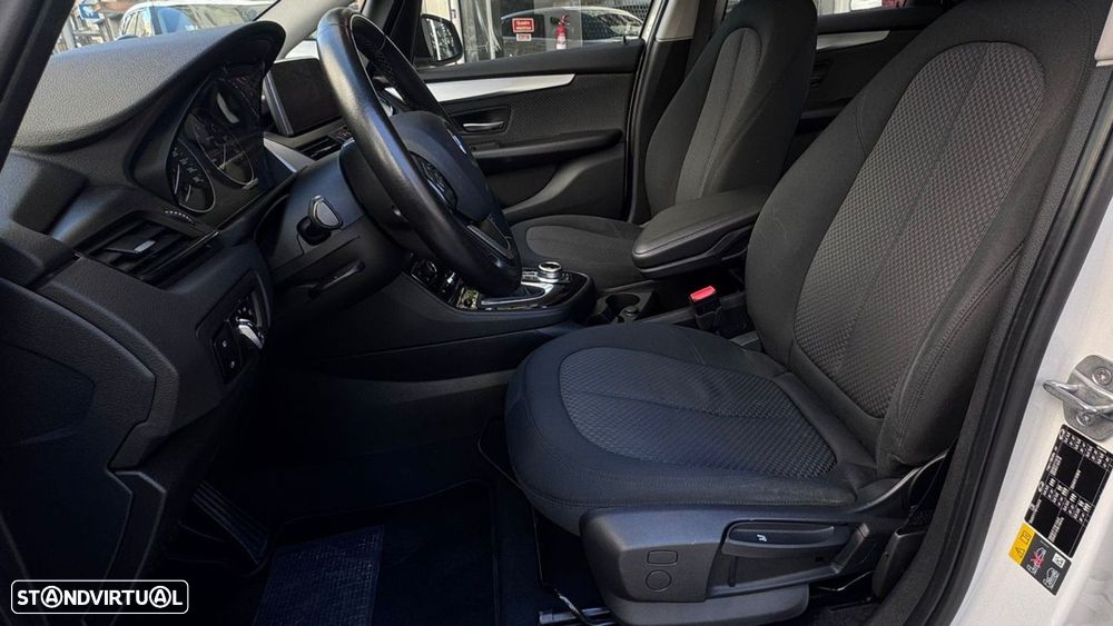 BMW 225xe Active Tourer Advantage - 12