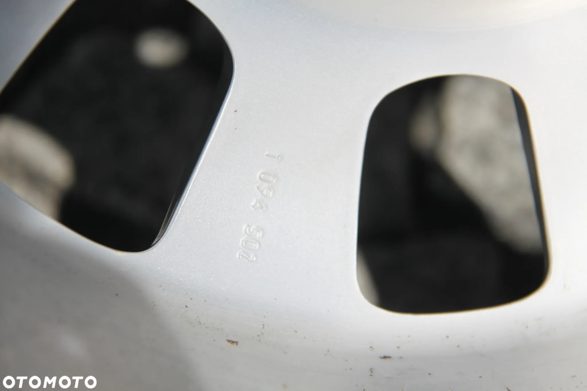Koła Aluminiowe BMW 225/50 R16 7Jx16 H2 ET 47 5 x 120 Nowe Opony - 14