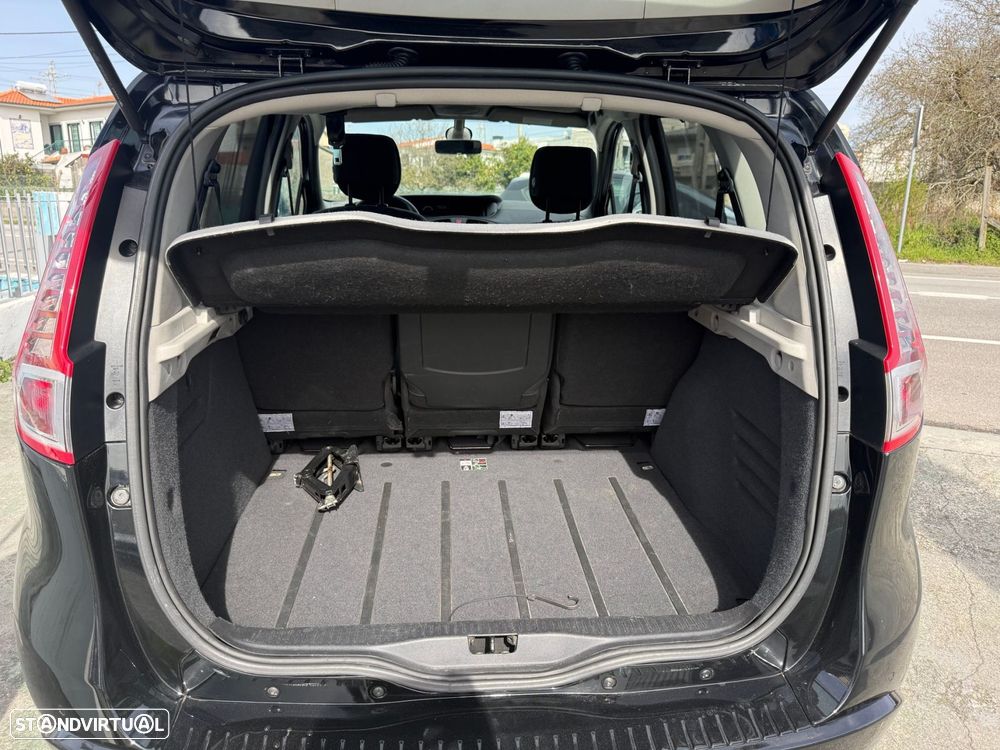 Renault Scénic 1.5 dCi Dynamique S - 14