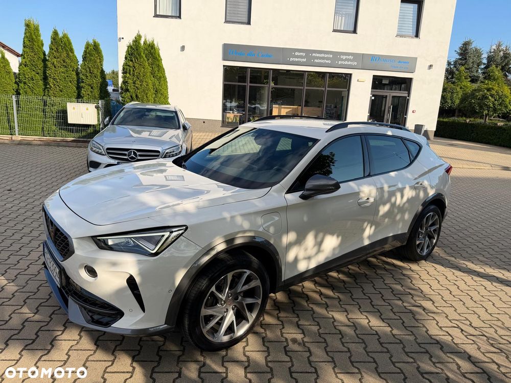 Cupra Formentor 1.4 e-Hybrid DSG Priority - 28