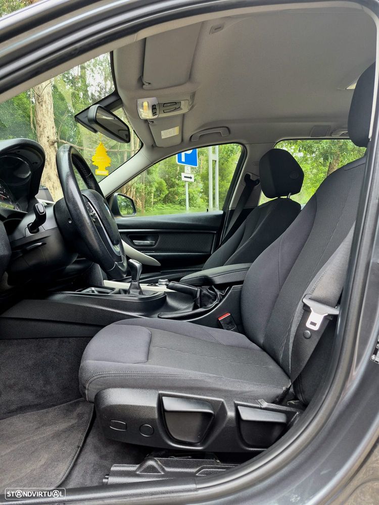 BMW 316 i Line Modern - 20
