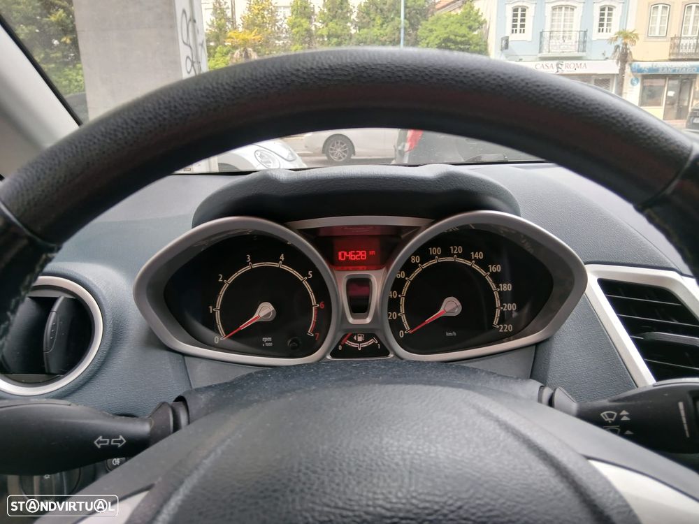 Ford Fiesta 1.25 Titanium - 5