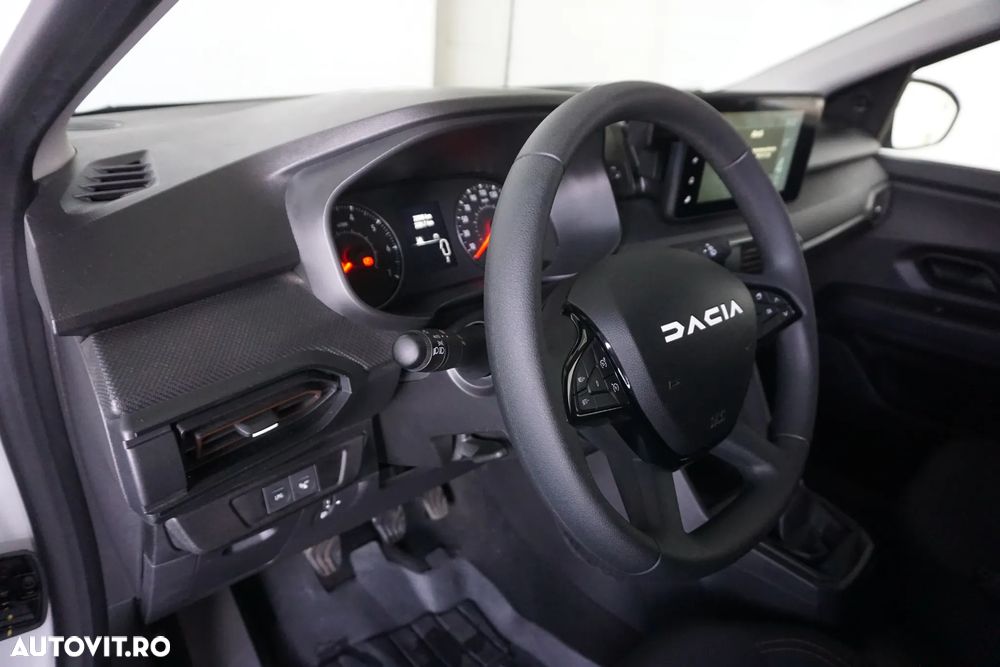 Dacia Sandero Stepway TCe 90 MT6 Expression - 17