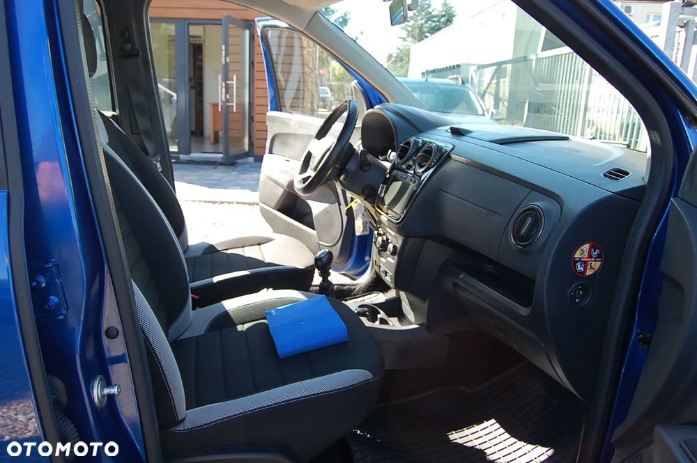 Dacia Lodgy 1.3 TCe Stepway S&S - 22